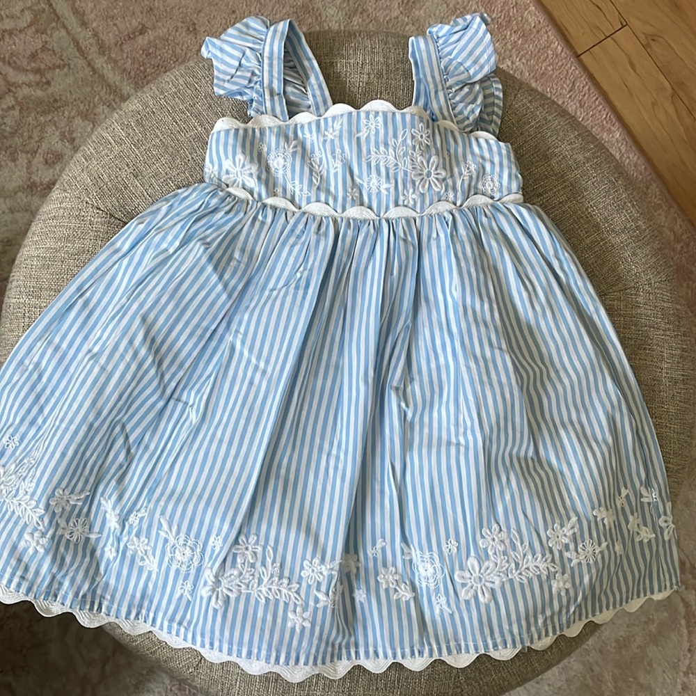 New baby girl dress